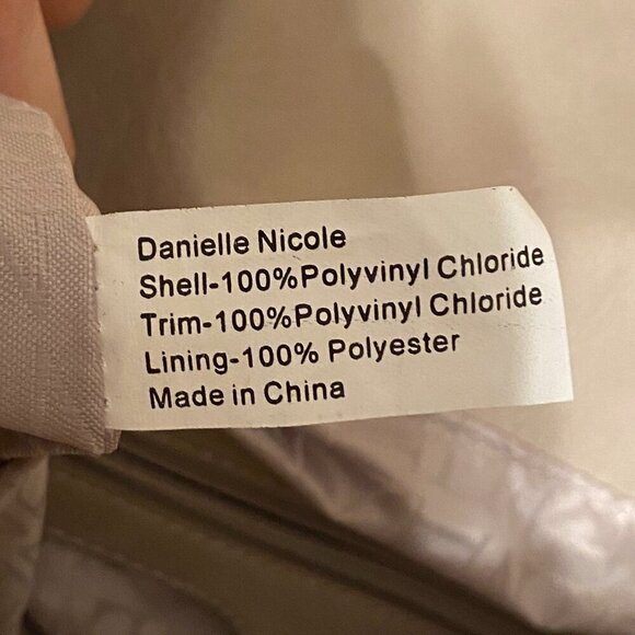 Danielle Nicole Beige Shoulder Tote/satchel Purse Folding Magnet Top Closure - Picture 9 of 12